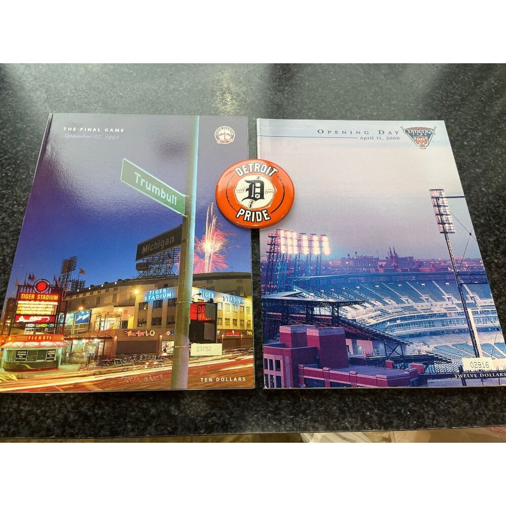 Vtg Detroit Tigers 2 Programs & Detroit Pride Pin The Final Game 9/27/99 Opening
